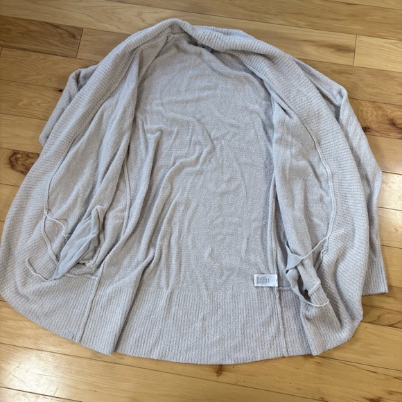 Barefoot Dreams CozyChic Lite Circle Cardigan Womens Sz S Dove Gray Open Sweater - Picture 5 of 8